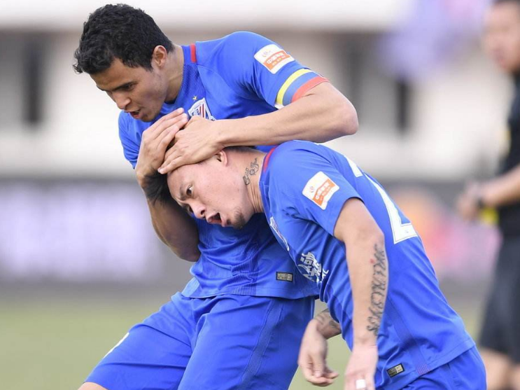 包含赛地聚焦——意大利杯赛后热度飙升;上海申花遗憾出局;质疑声仍在;纪律约束更严格的词条-球友会入口